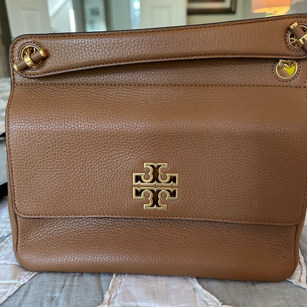 Tory Burch Britten convertible strap